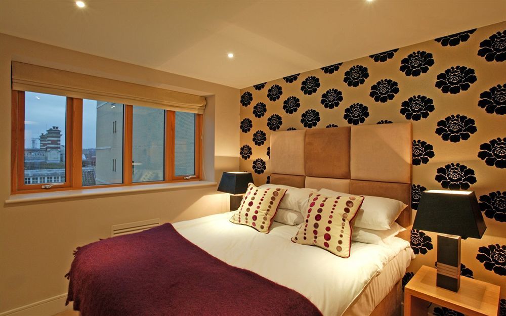 The Roseate 5* Reading